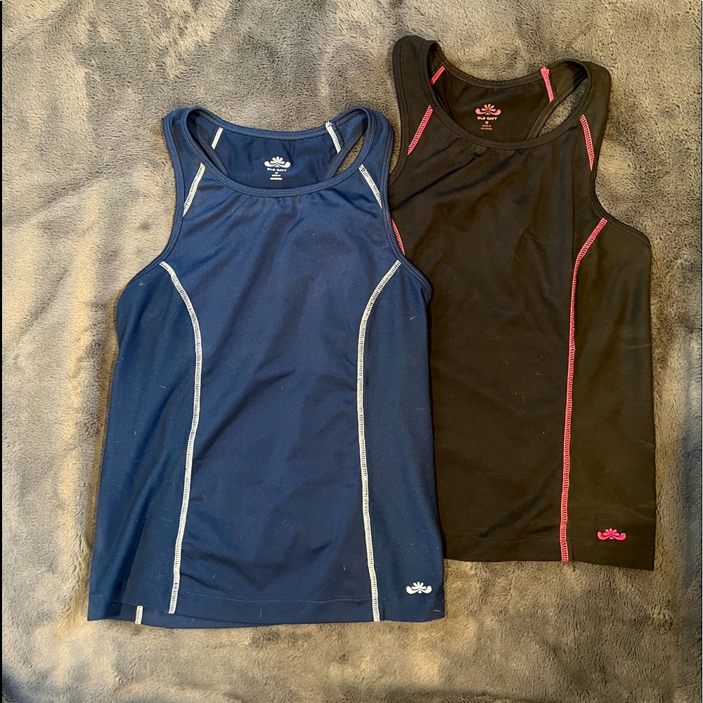 Lot of 2 Old Navy Workout Tank Tops - M